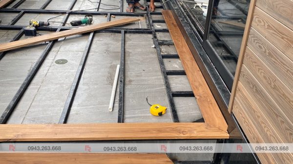 Thi công sàn gỗ Teak ngoài trời