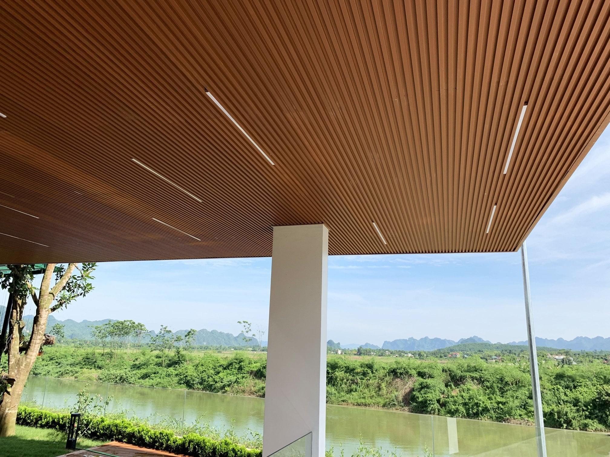 Tấm ốp WPC cần xác nhận bề rộng phủ trước khi bóc số lượng